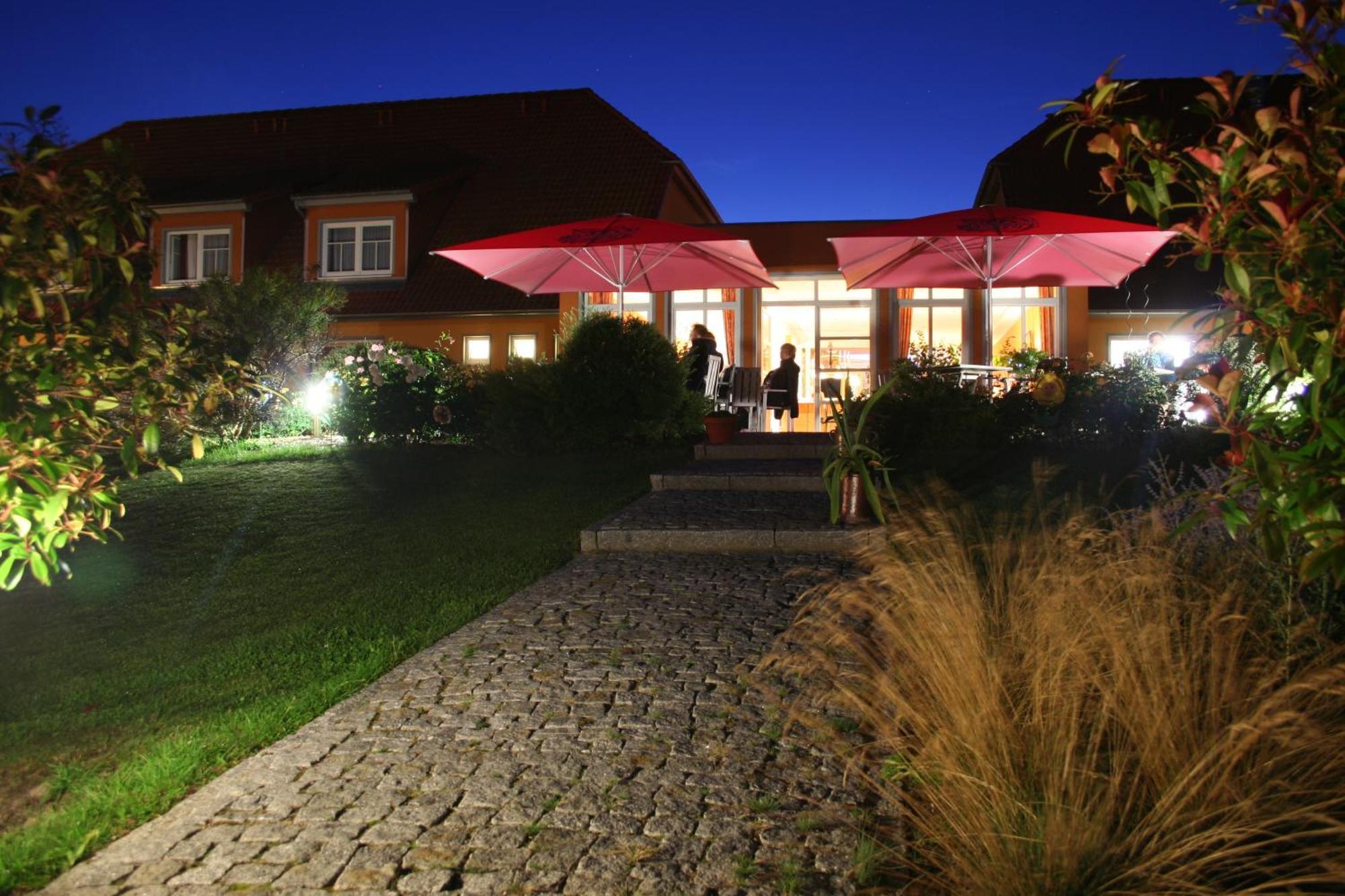 Hotel & Restaurant Zum Kap Arkona Putgarten Extérieur photo